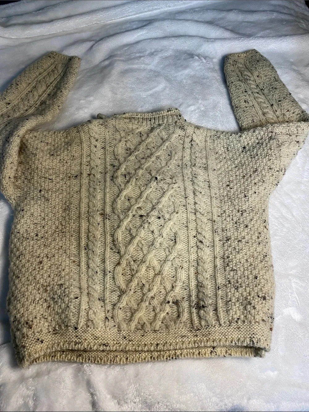 Vintage Bracken Country  Cream  Wool Cable Knit Sweater